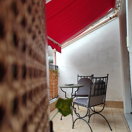 B&B Palazzo Sant'Alfano คาตาเนีย ภายนอก รูปภาพ