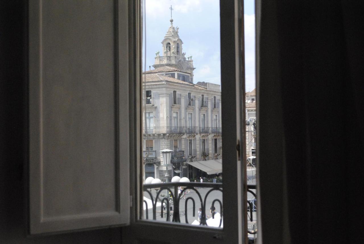 B&B Palazzo Sant'Alfano คาตาเนีย ภายนอก รูปภาพ