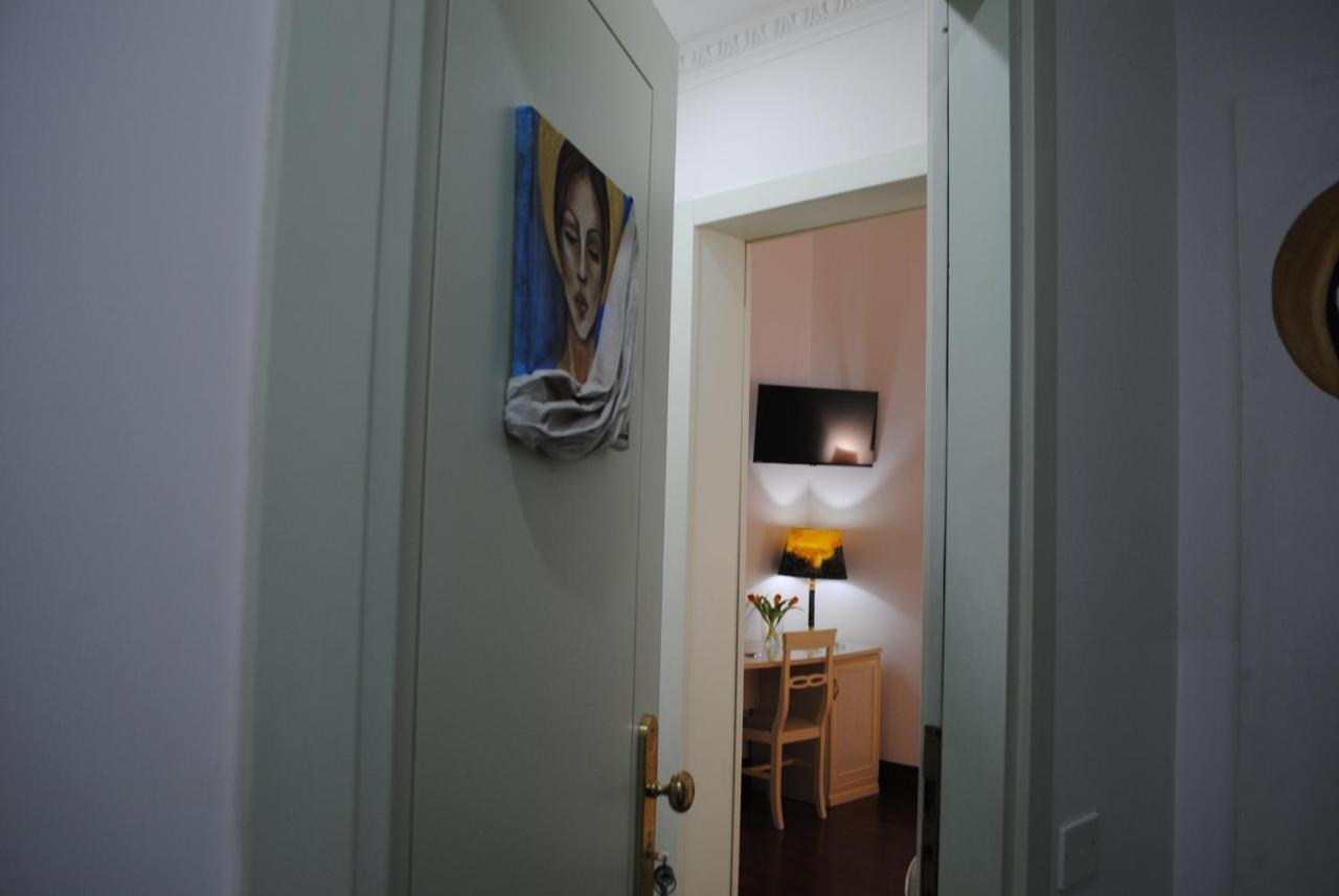 B&B Palazzo Sant'Alfano คาตาเนีย ภายนอก รูปภาพ