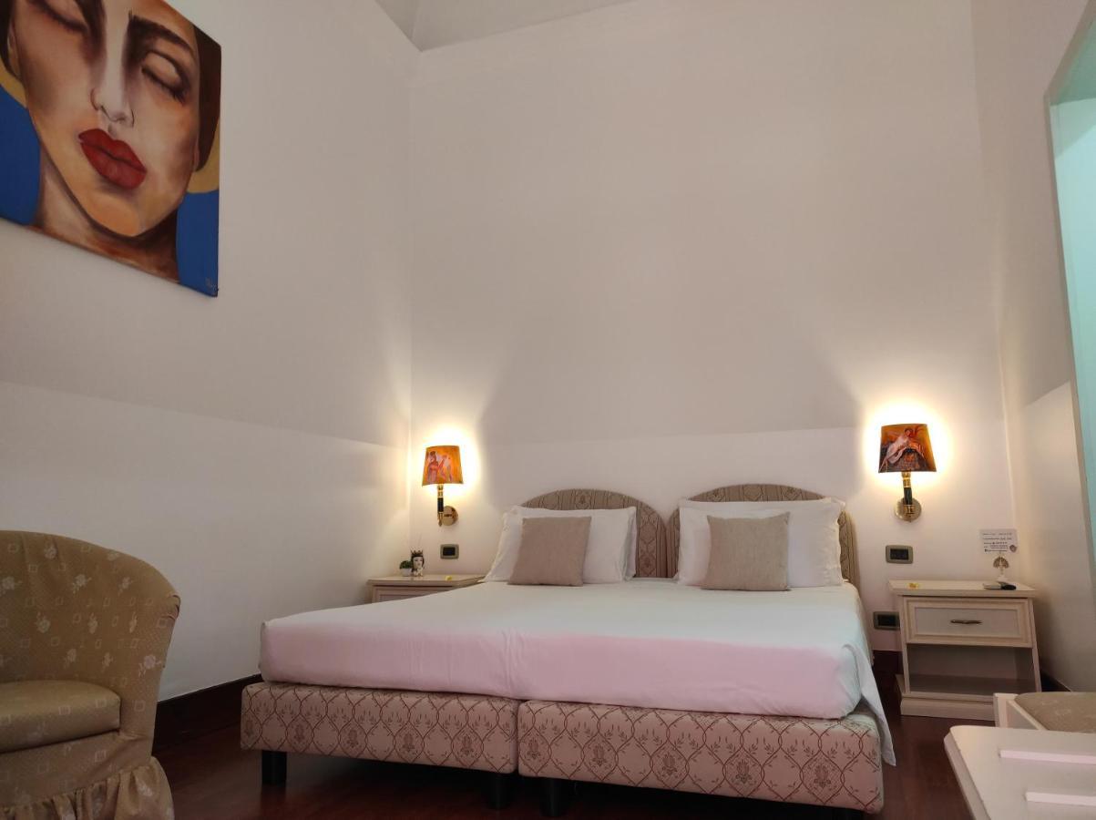 B&B Palazzo Sant'Alfano คาตาเนีย ภายนอก รูปภาพ
